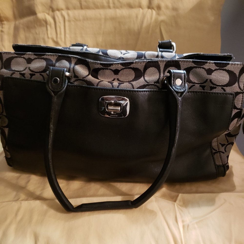 Coach Shoulder Bag